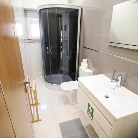 Oriente Dna V Apartamento